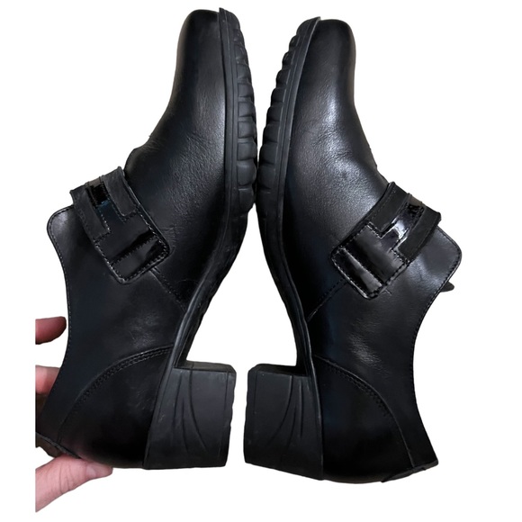 Fluchos Spain Women’s Black Leather Oxford Shoes w/ Velcro Strap 37 6.5 - Picture 3 of 9